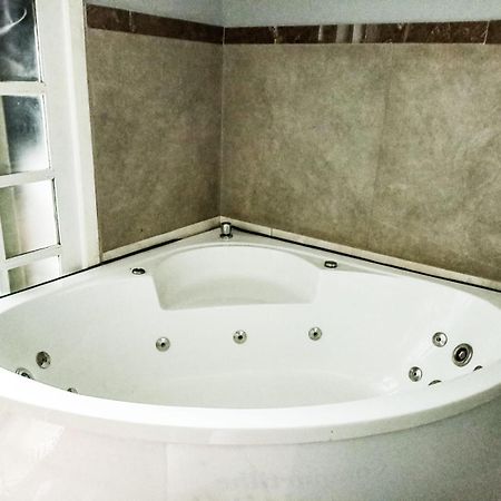 Balneário Camboriú Casa Com 2 Quartos E Hidromassagem מראה חיצוני תמונה